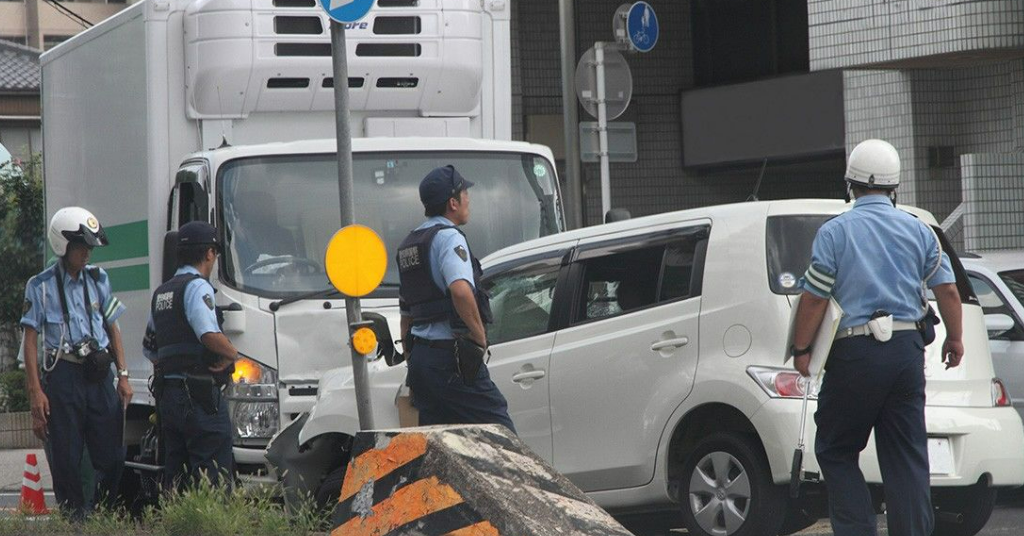 【法律科普】出了交通事故，对方全责不赔钱怎么办？