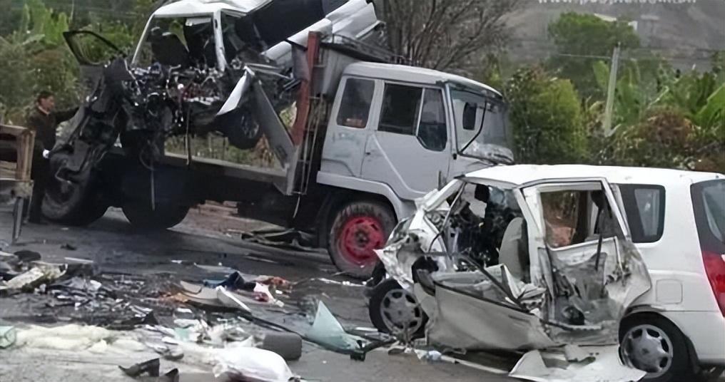 交通事故后无力赔付，选择坐牢可以解决吗？