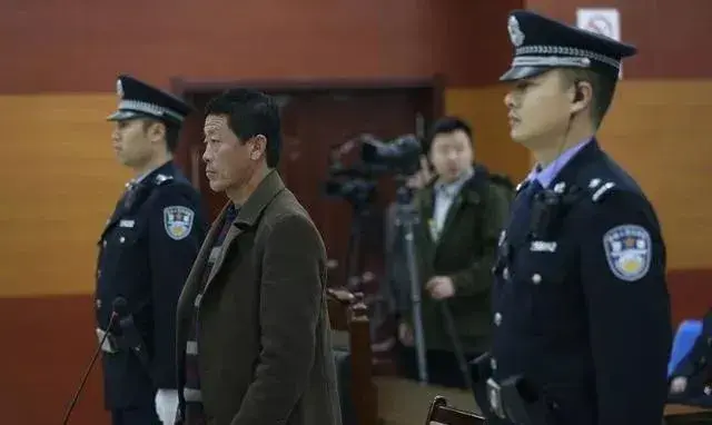 2020法院违法办案去哪里举报